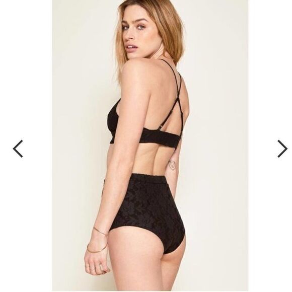 Amuse Society Valencia Bralette - Picture 2 of 6